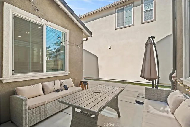 $725,000 | 6577 Canopy Lane, Fontana, CA 92336