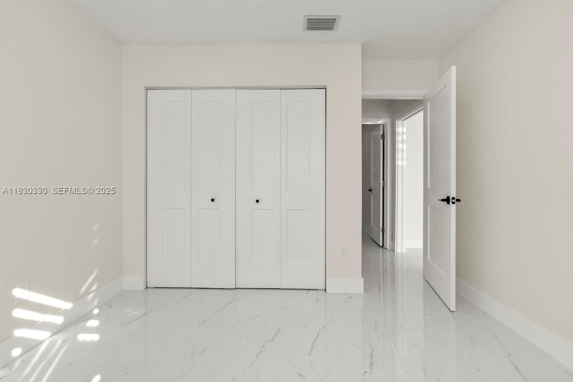 2737 West 55th Place Hialeah, FL 33016 - Photo 24 of 44