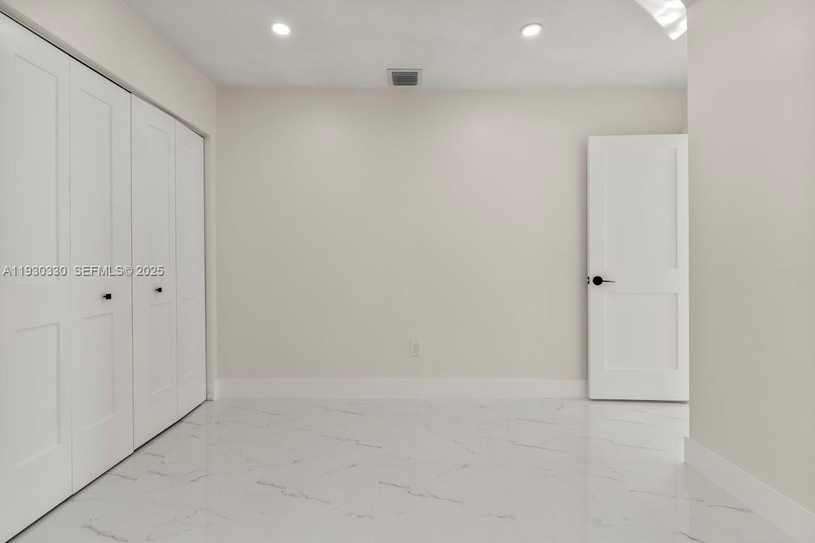 2737 West 55th Place Hialeah, FL 33016 - Photo 30 of 44