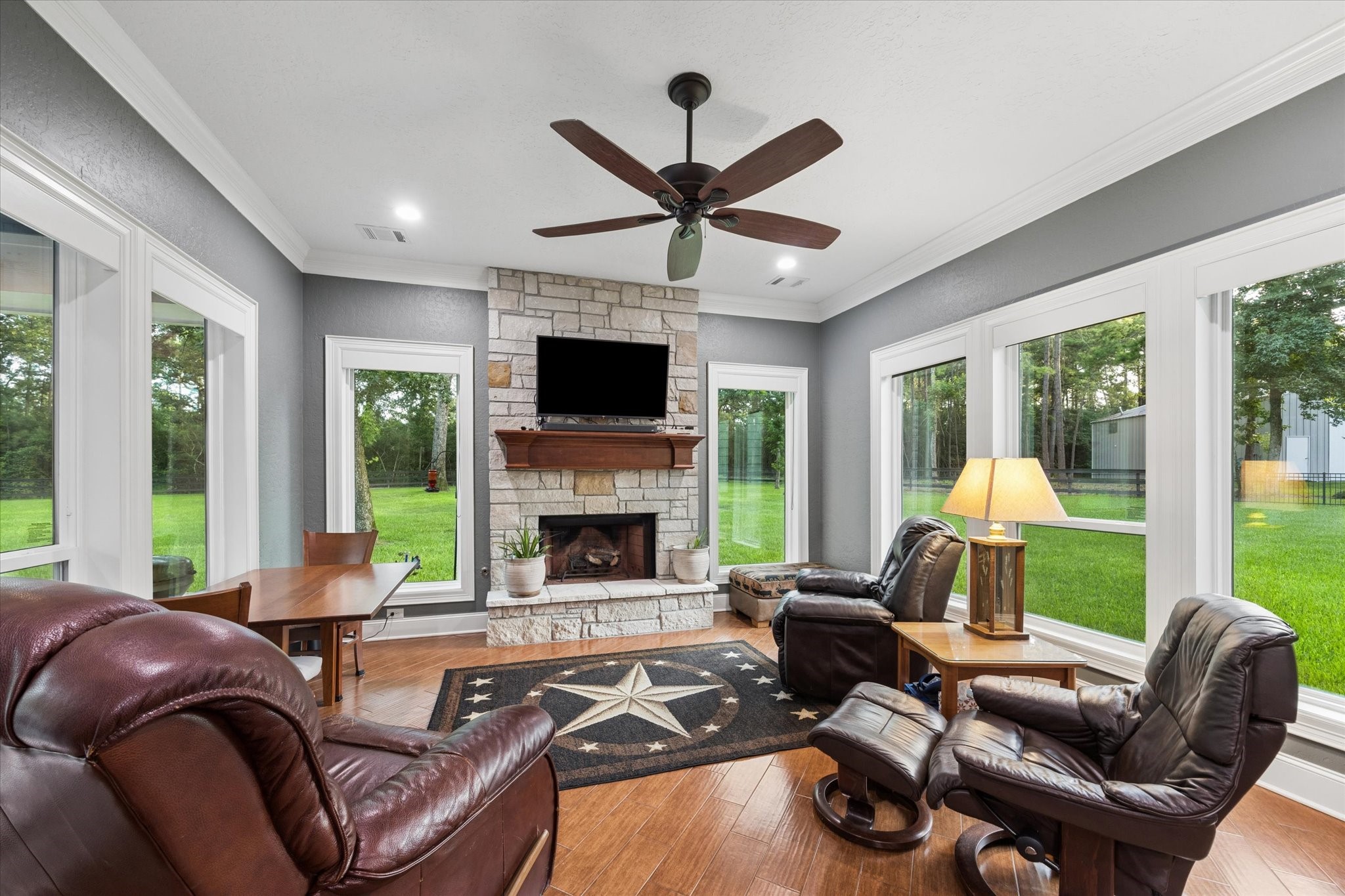 10332 Crown Ranch Boulevard Montgomery, TX 77316 - Photo 11 of 36