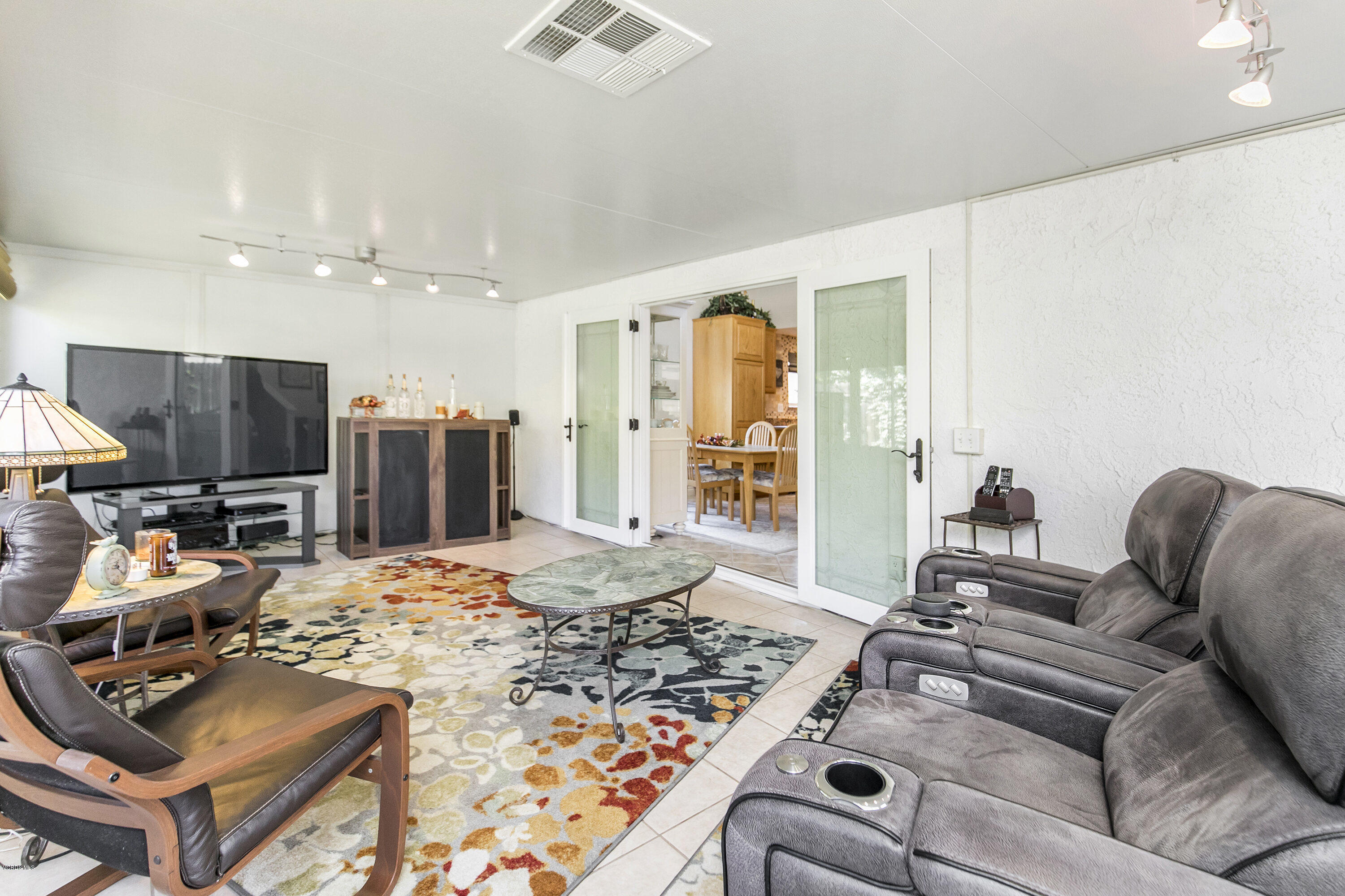 4722 Avedon Road Moorpark, CA 93021 - Photo 17 of 38 a living room with furniture