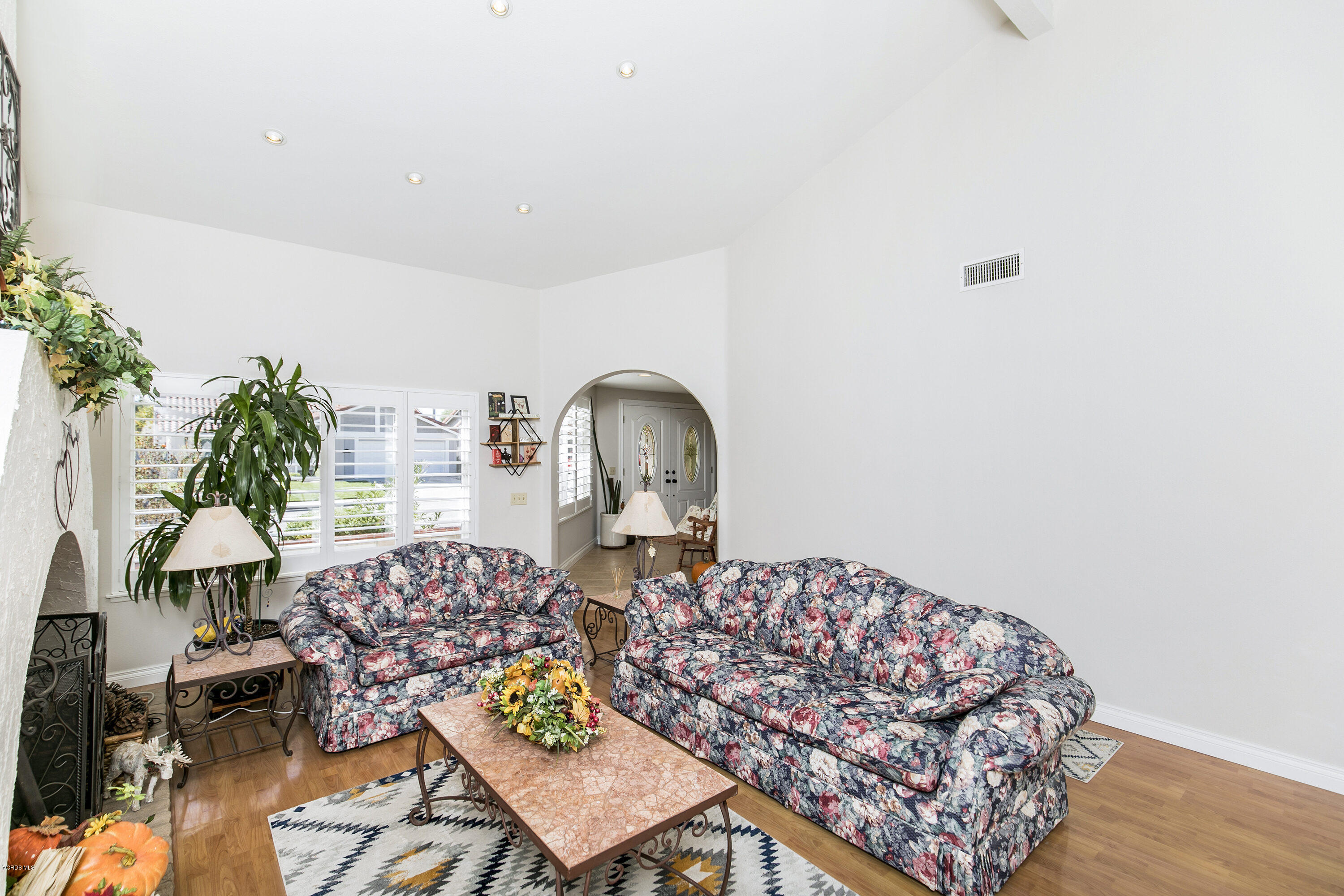 4722 Avedon Road Moorpark, CA 93021 - Photo 9 of 38 a living room with furniture and wooden floor