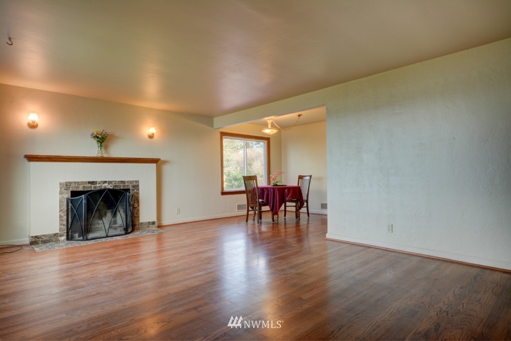 1476 West Beach Road Oak Harbor, WA 98277 - Photo 16 of 24 Gallery Image 16