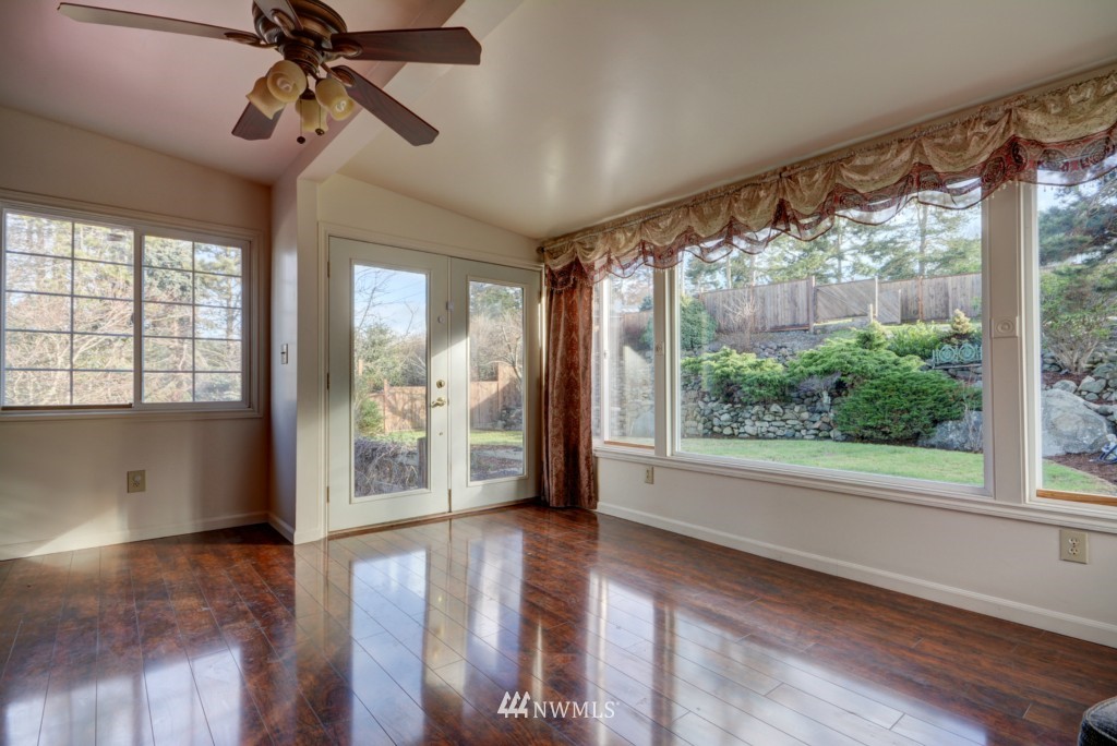 1476 West Beach Road Oak Harbor, WA 98277 - Photo 19 of 24 Gallery Image 19