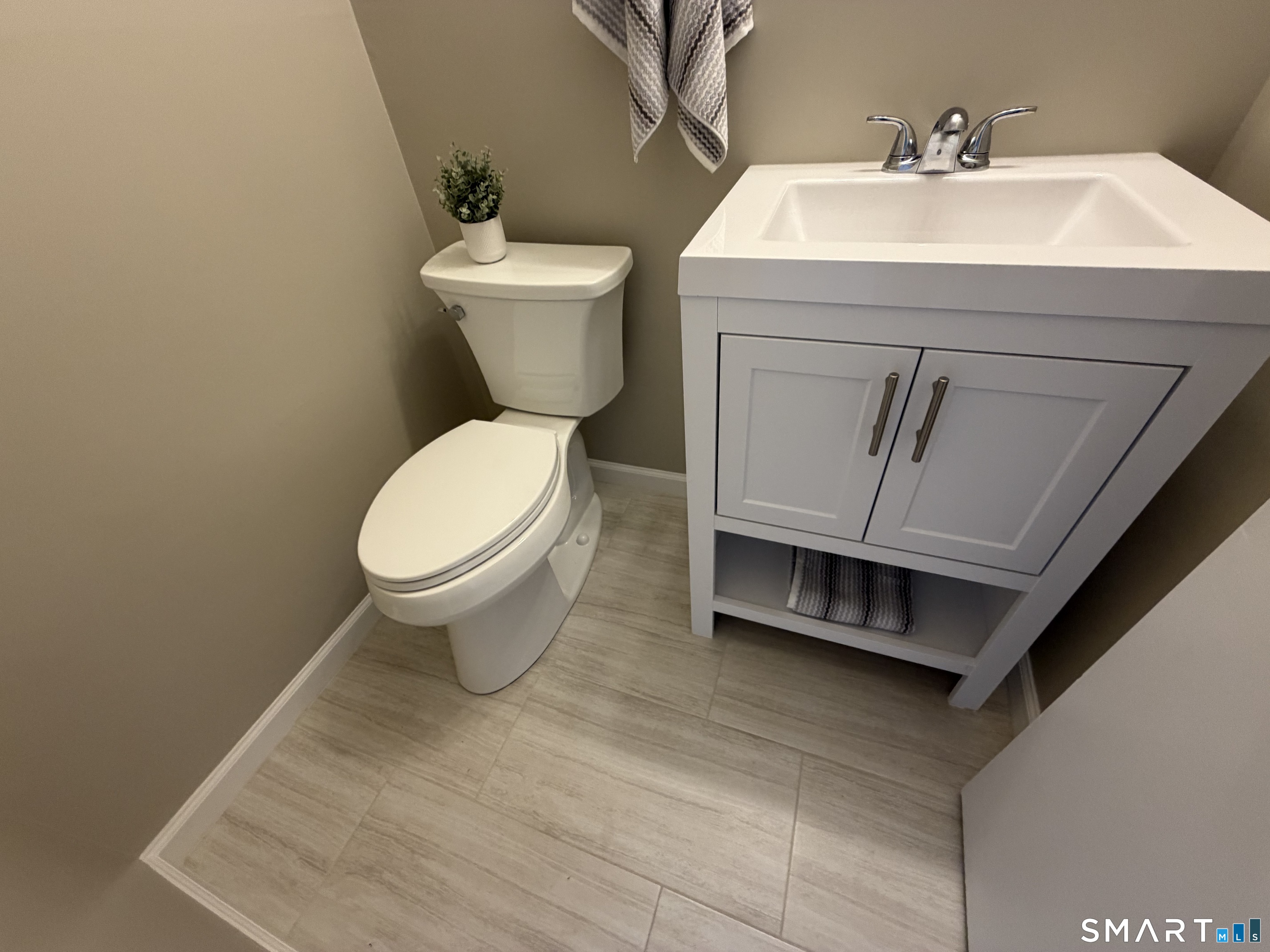 7 Homestead Lane, Unit 7 Brookfield, CT 06804 - Photo 12 of 26