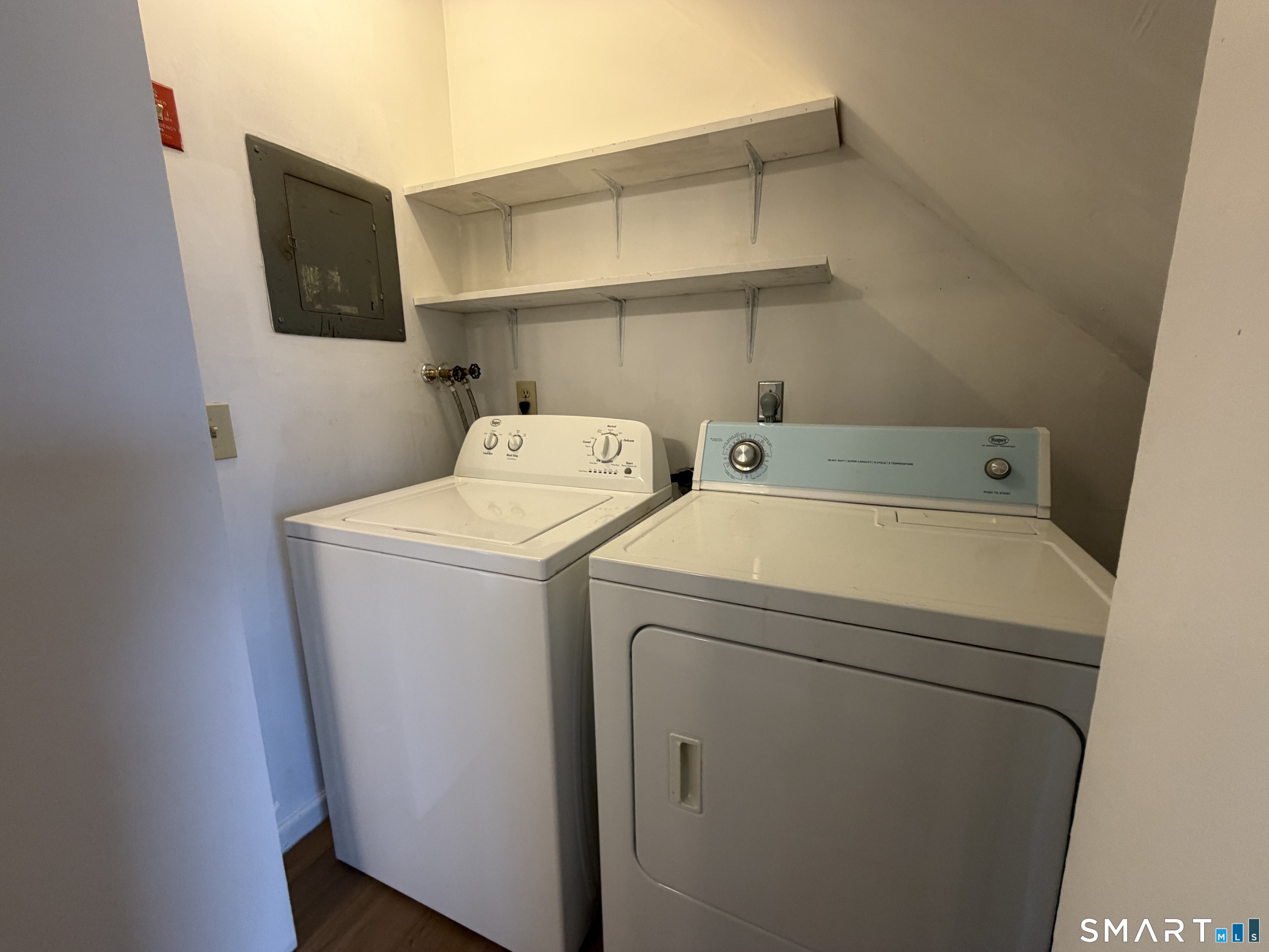 7 Homestead Lane, Unit 7 Brookfield, CT 06804 - Photo 13 of 26