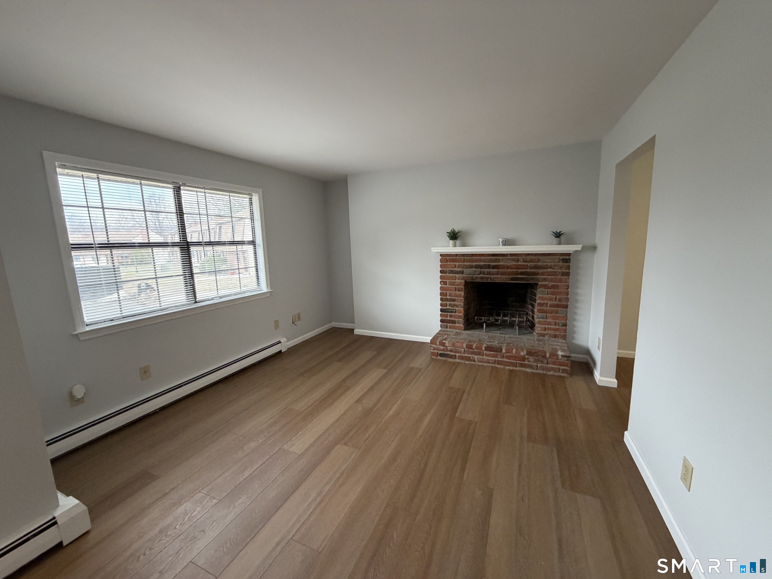 7 Homestead Lane, Unit 7 Brookfield, CT 06804 - Photo 3 of 26