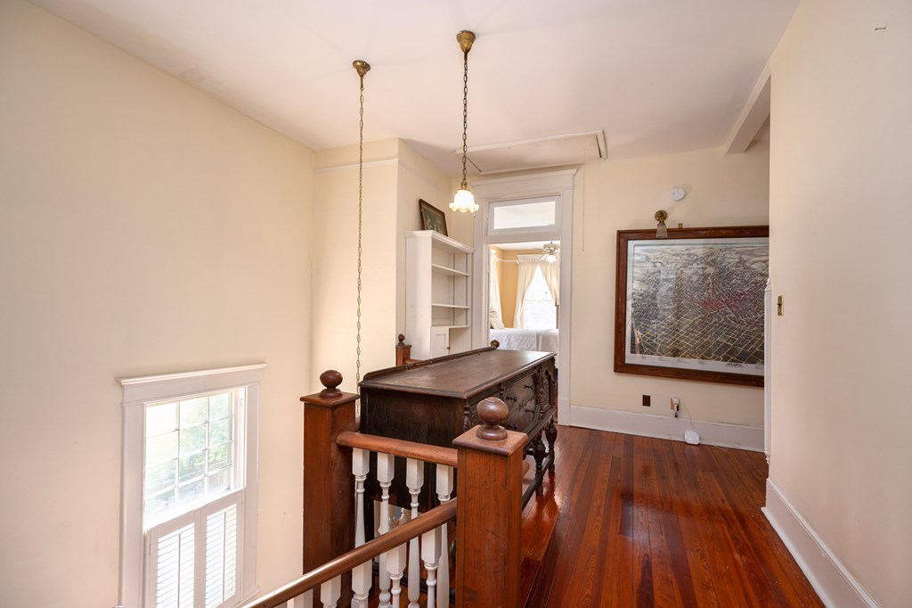 215 7th Street Columbus, GA 31901 - Photo 44 of 64 a very nice looking room with a window