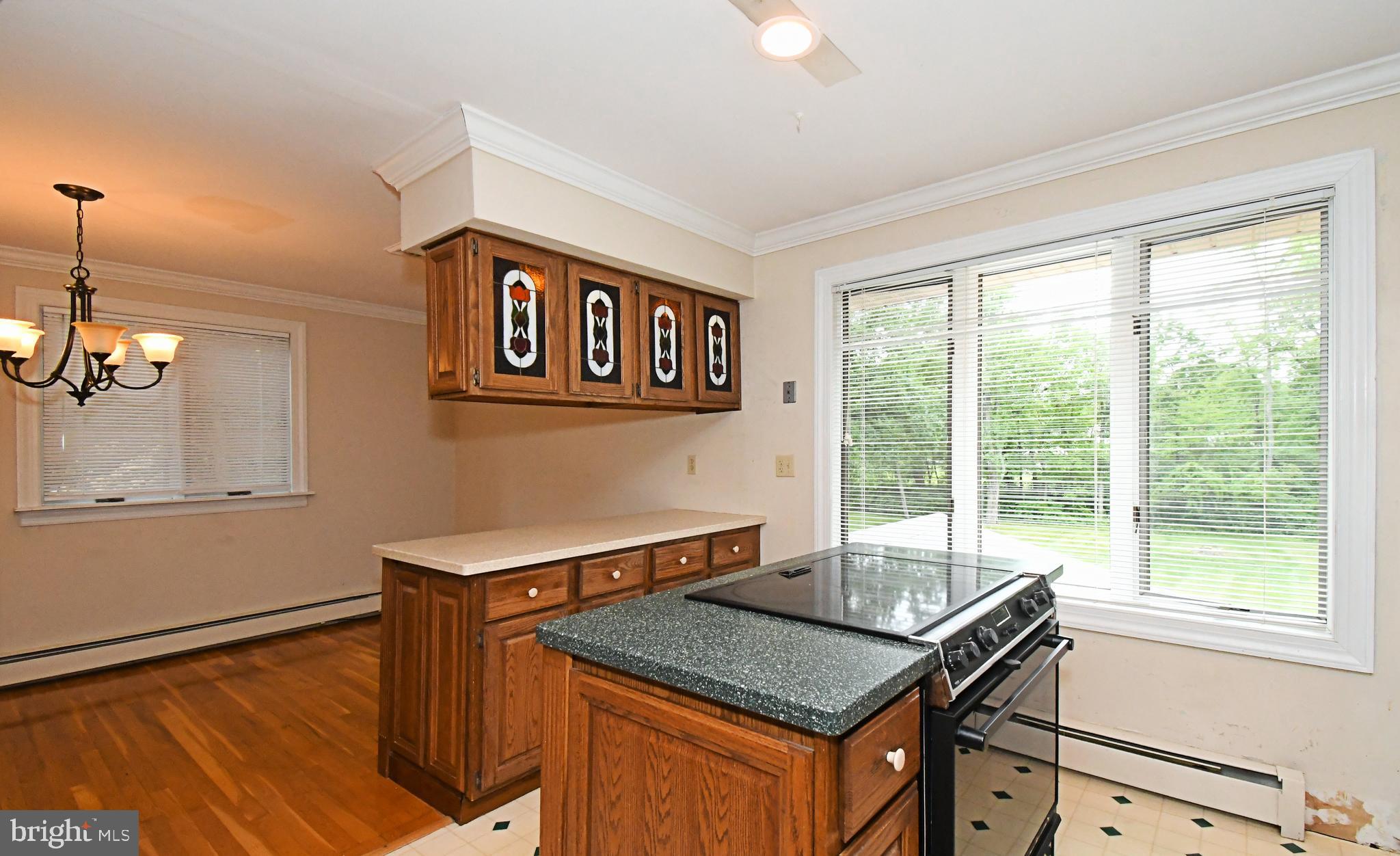 2390 Lenhart Road Colmar, PA 18915 - Photo 5 of 40