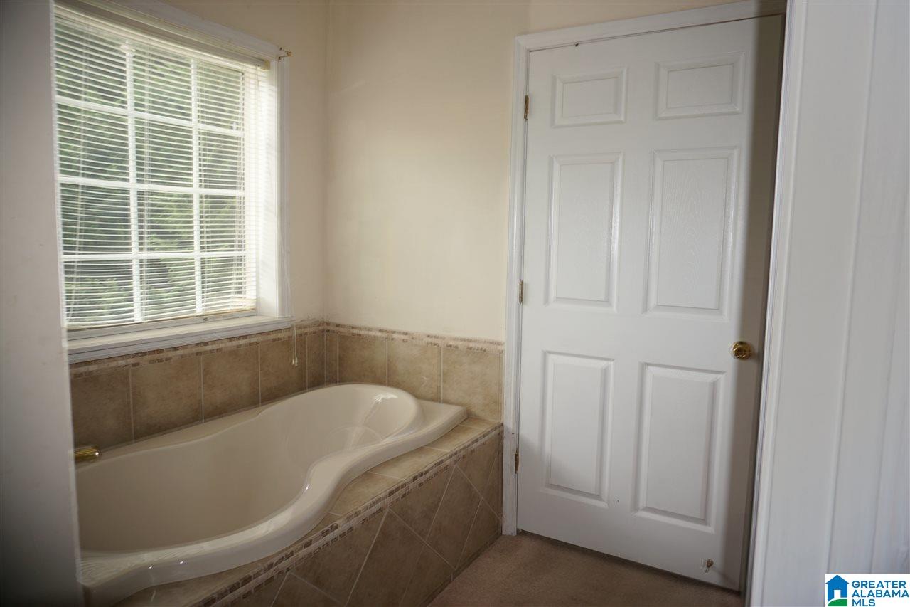1741 Country Club Road Roanoke, AL 36274 - Photo 10 of 19