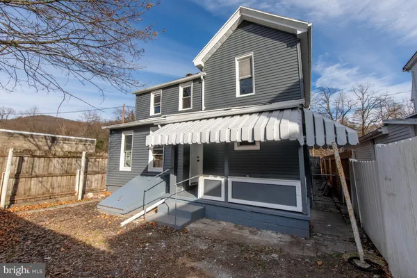 $210,000 | 504 Pine Street, Tamaqua, PA 18252