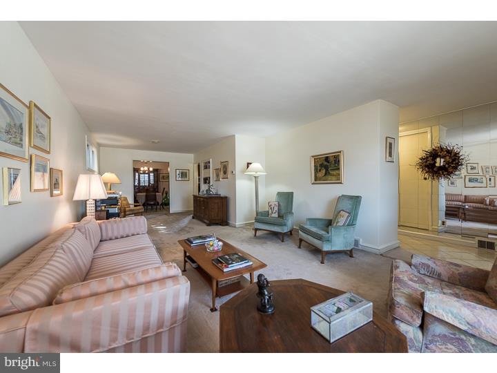 2120 Springhouse Road Broomall, PA 19008 - Photo 4 of 25 Living Room