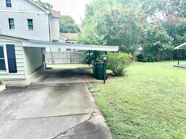 $2,400 | 700 Mial Street, Raleigh, NC 27608