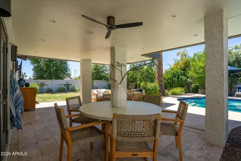 $1,075,000 | 241 East Forest Hills Drive, Phoenix, AZ 85022