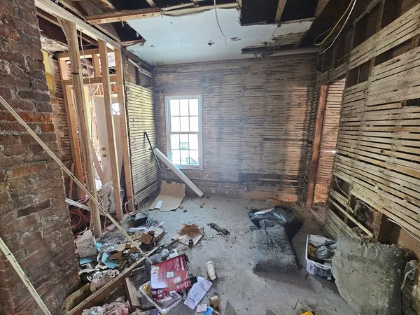 $84,900 | 27 Hall Street, North Adams, MA 01247