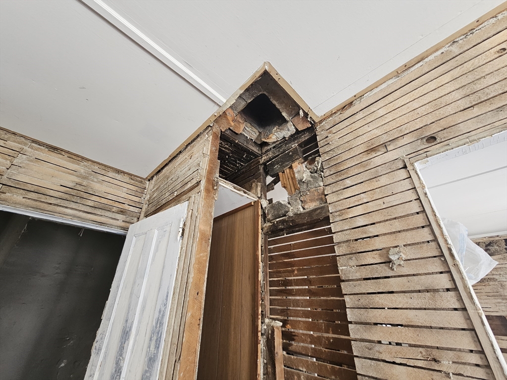 27 Hall Street North Adams, MA 01247 - Photo 2 of 32 a view of entryway