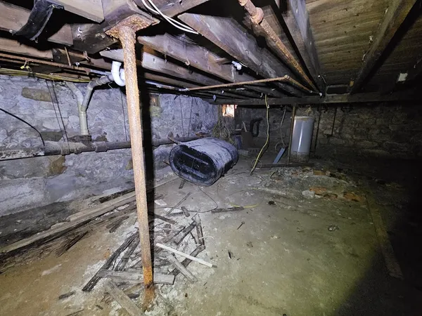 $84,900 | 27 Hall Street, North Adams, MA 01247