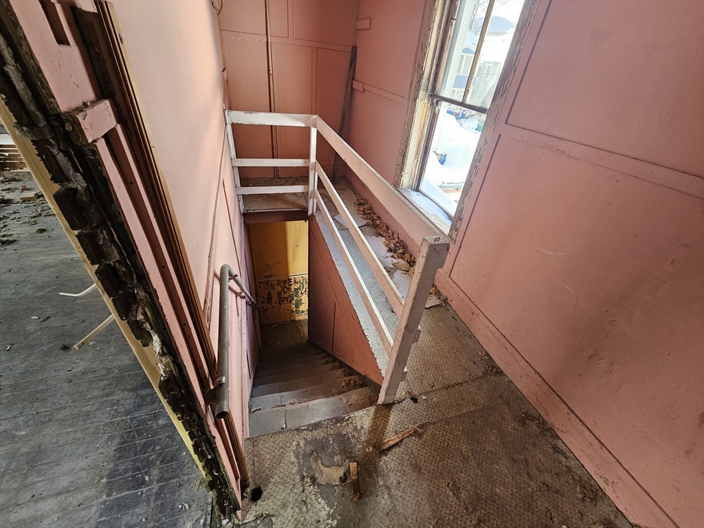 27 Hall Street North Adams, MA 01247 - Photo 4 of 32 a view of an entryway