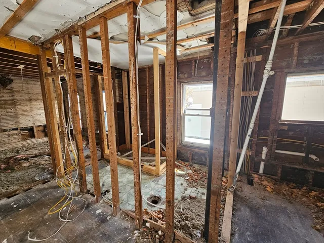 $99,900 | 27 Hall Street, North Adams, MA 01247