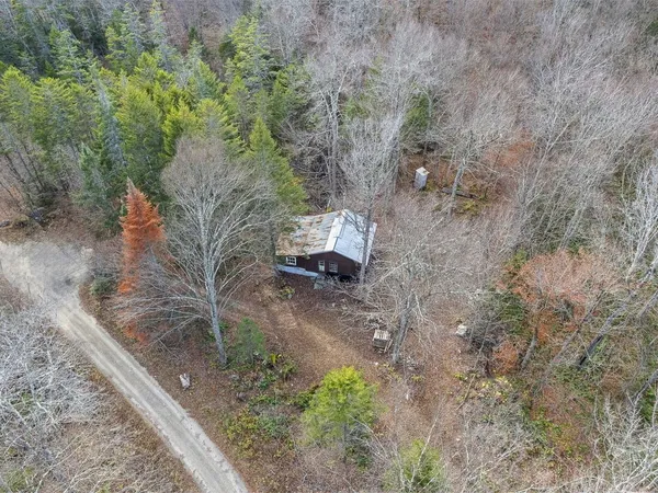 $215,000 | 2350 Cobb Hill Road, Lincoln, VT 05443