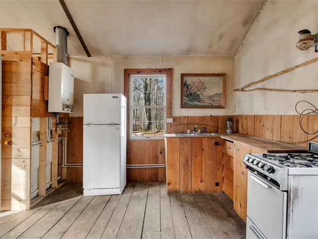 $225,000 | 2350 Cobb Hill Road, Lincoln, VT 05443