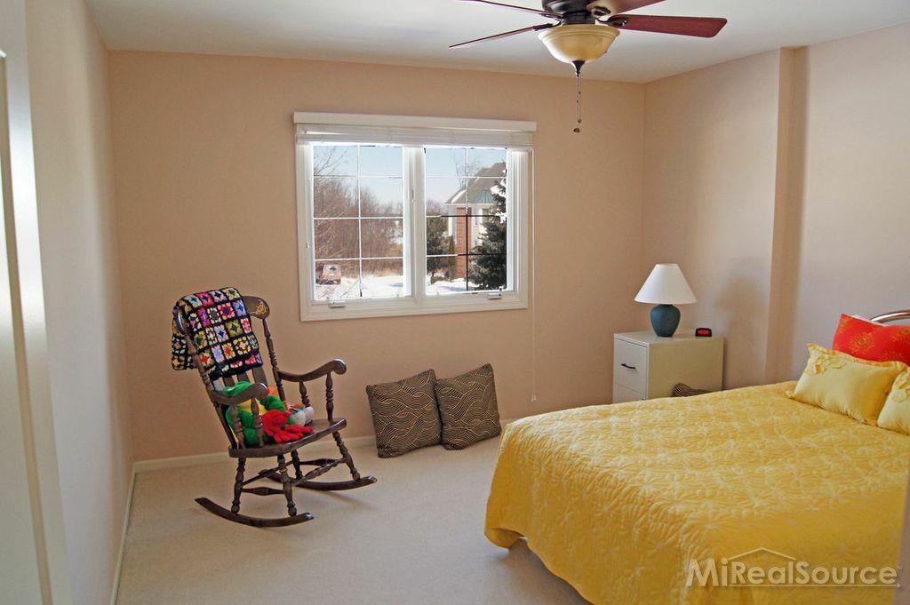 3773 Fawn Drive Rochester, MI 48306 - Photo 24 of 38 Gallery Image 24