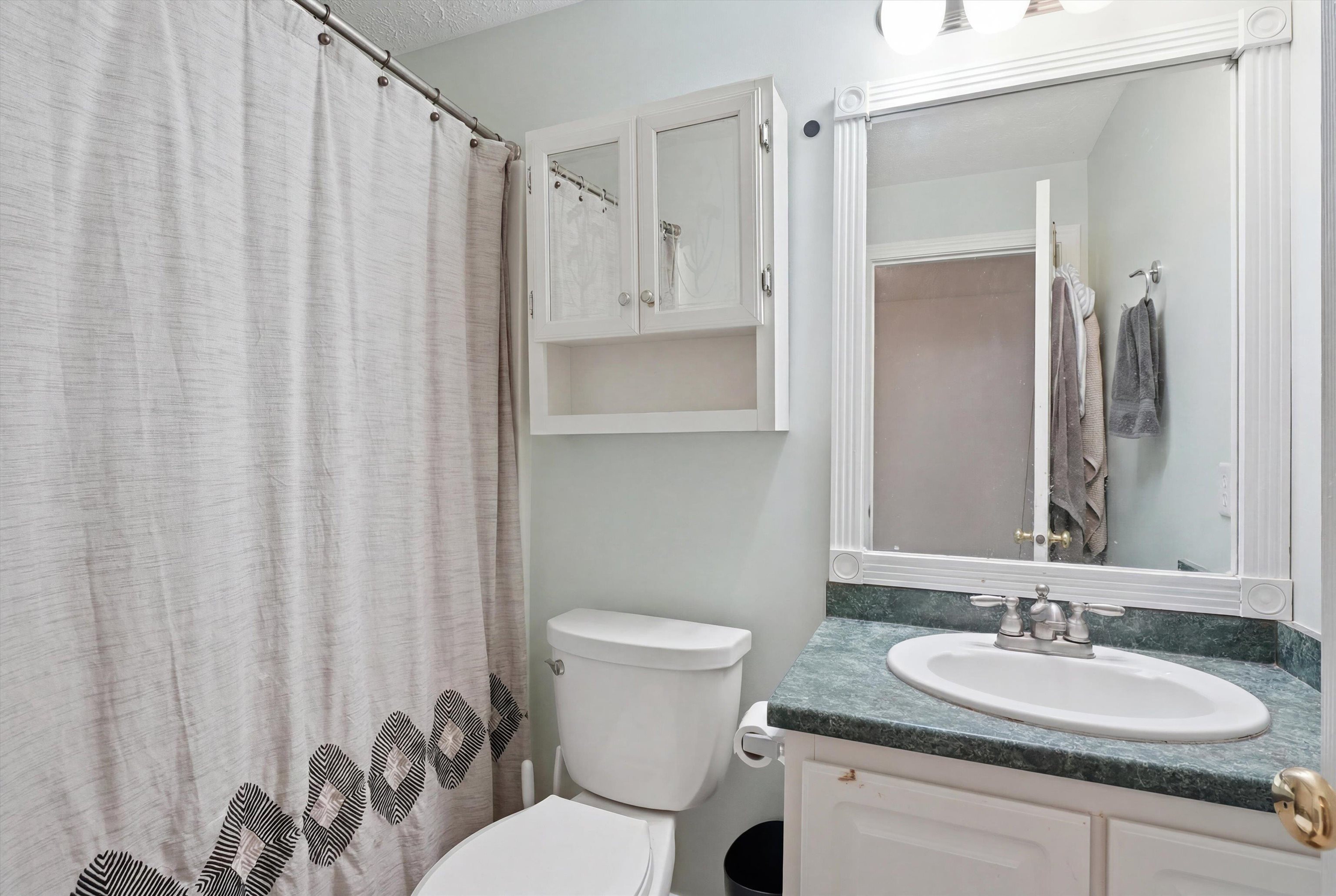 3 Georgetown Drive, Unit 3 Nashua, NH 03062 - Photo 28 of 34