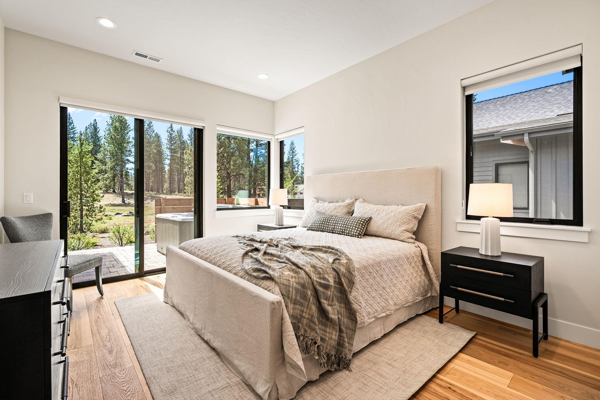18245 Forestbrook Loop Bend, Unit 23 Bend, OR 97707 - Photo 13 of 63