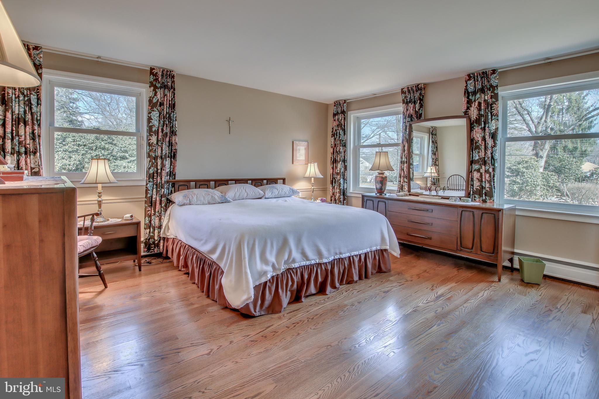 30 Stone Ridge Road Thornton, PA 19373 - Photo 4 of 24 Gallery Image 4