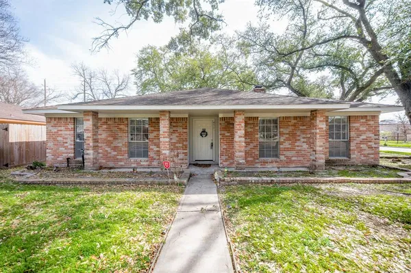 $1,875 | 451 Gentilly Drive, Katy, TX 77450