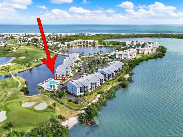 $299,000 | 40 Northeast Plantation Road, Unit 101, Stuart, FL 34996