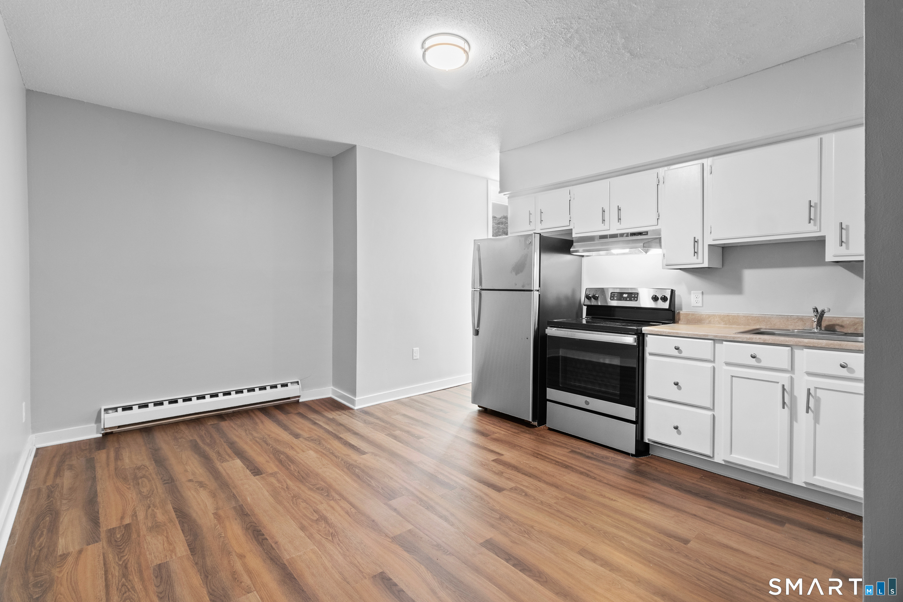 36 Main Street, Unit H Thomaston, CT 06787 - Photo 9 of 18