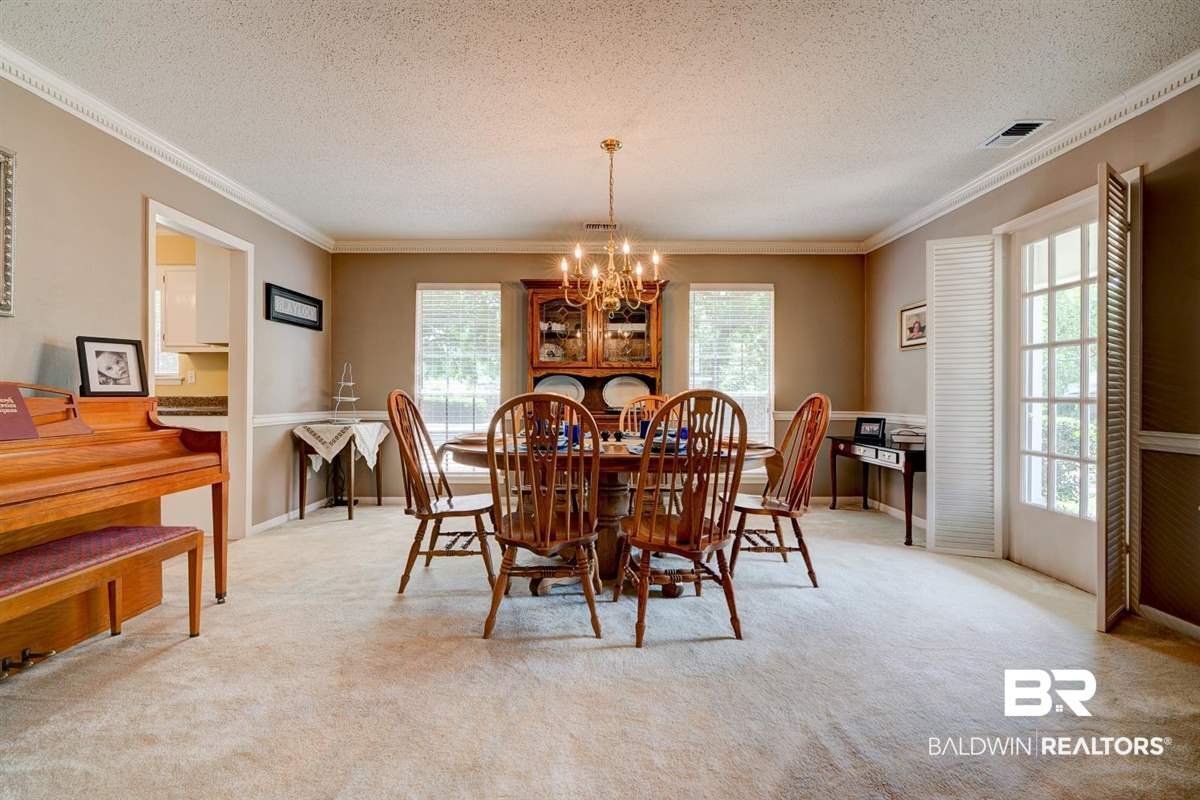 817 Bernard Circle Mobile, AL 36693 - Photo 7 of 38