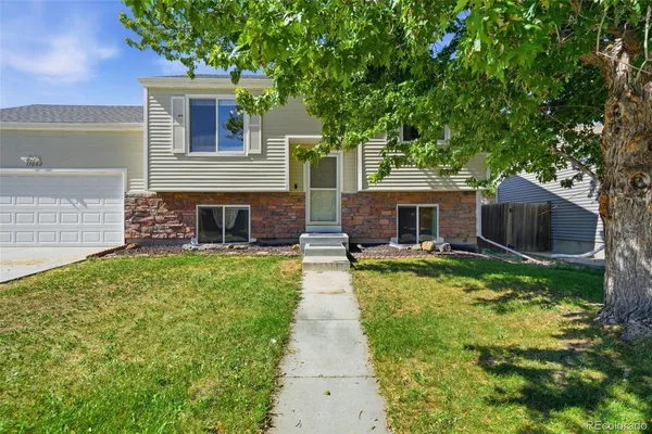 $440,000 | 17082 East Arkansas Drive, Aurora, CO 80017