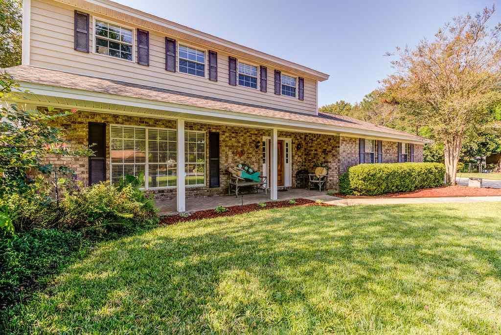 1035 Farmington Road Pensacola, FL 32504 - Photo 2 of 28 Gallery Image 2