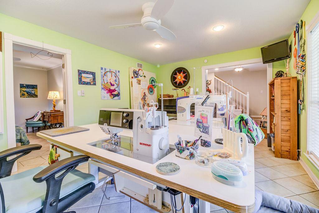 1035 Farmington Road Pensacola, FL 32504 - Photo 5 of 28 Gallery Image 5