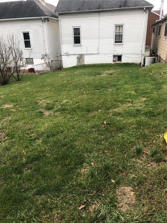 30 Rudolph Street McKees Rocks, PA 15136 - Photo 10 of 11 rear view of home