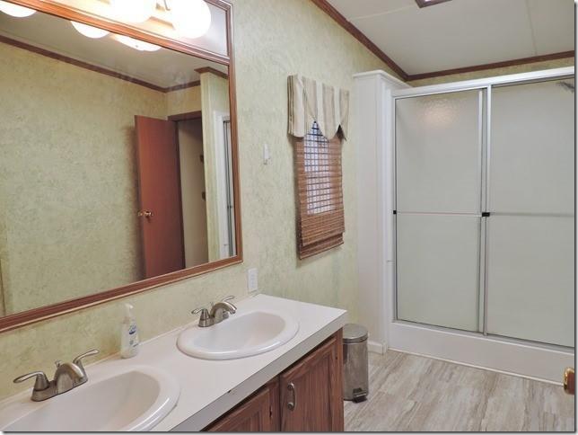 5210 Carr Road Wilson, NC 27893 - Photo 18 of 36 17 Master Bathroom