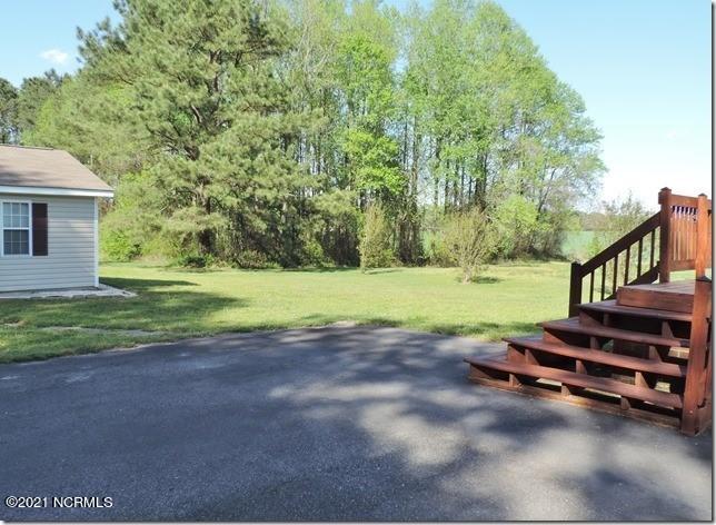 5210 Carr Road Wilson, NC 27893 - Photo 31 of 36 30 Large Yard