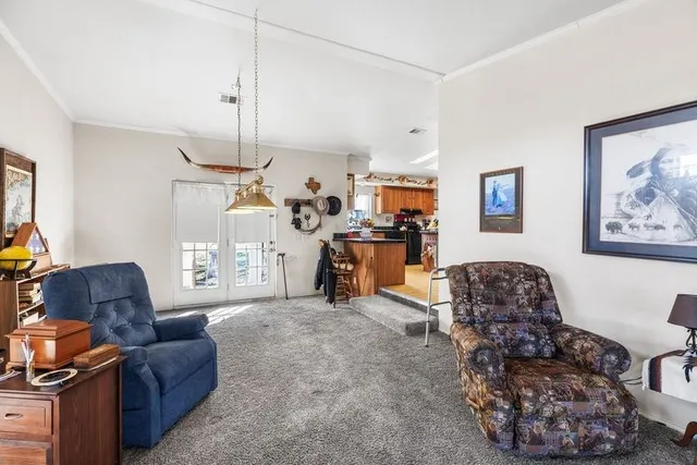 $349,999 | 198 Crossing Drive, Harper, TX 78631