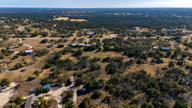 $349,999 | 198 Crossing Drive, Harper, TX 78631