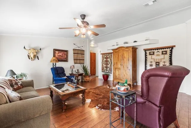 $349,999 | 198 Crossing Drive, Harper, TX 78631