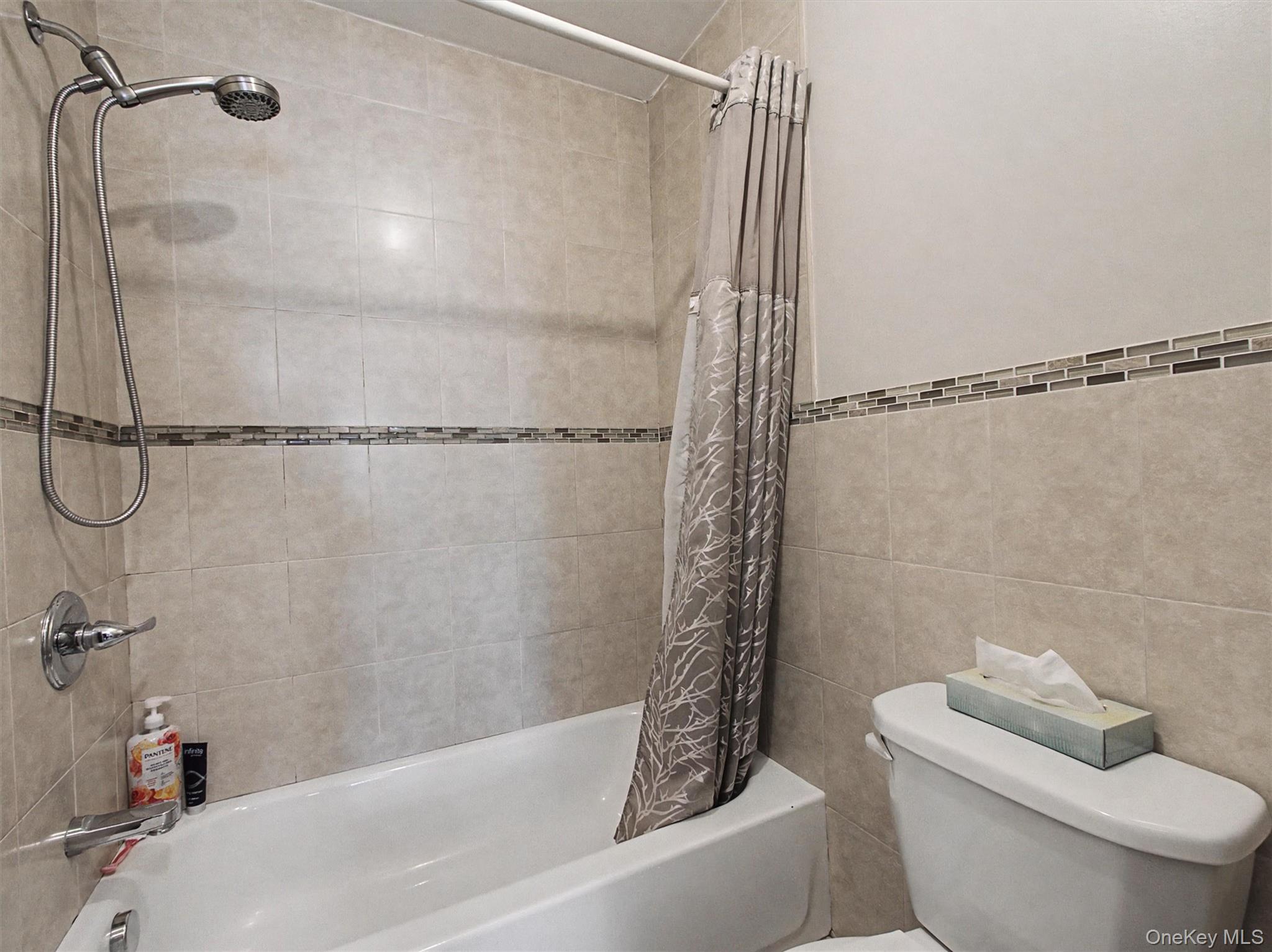 9 Elm Street, Unit 201 Spring Valley, NY 10977 - Photo 25 of 33