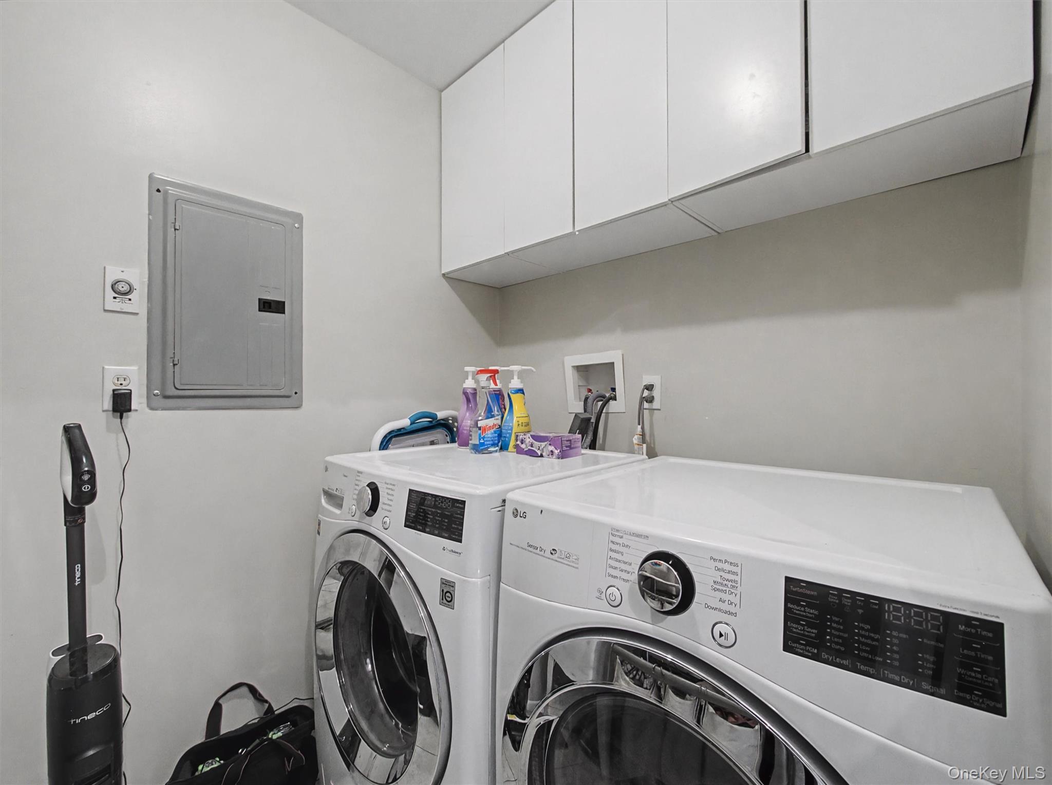 9 Elm Street, Unit 201 Spring Valley, NY 10977 - Photo 31 of 33