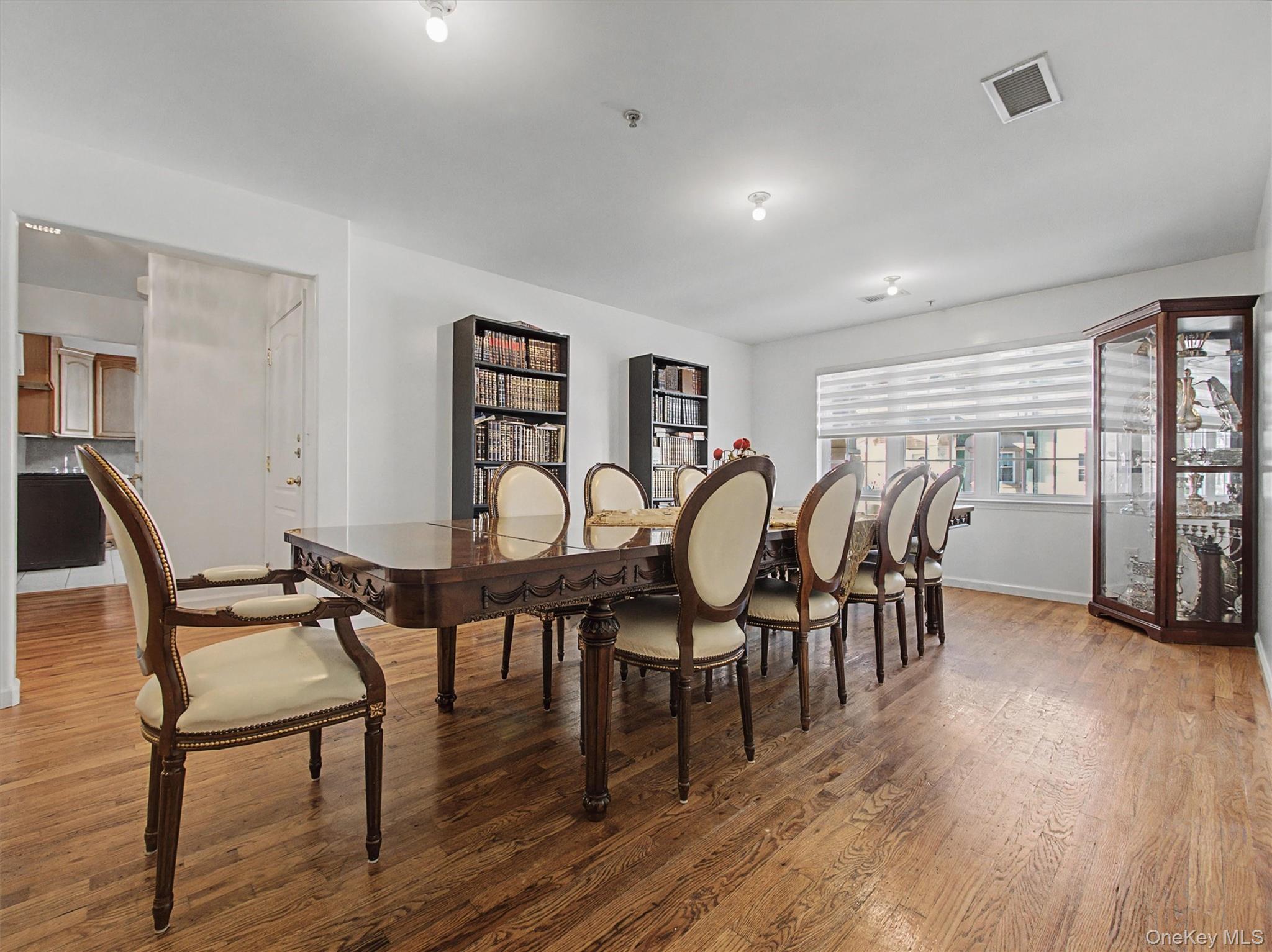 9 Elm Street, Unit 201 Spring Valley, NY 10977 - Photo 8 of 33