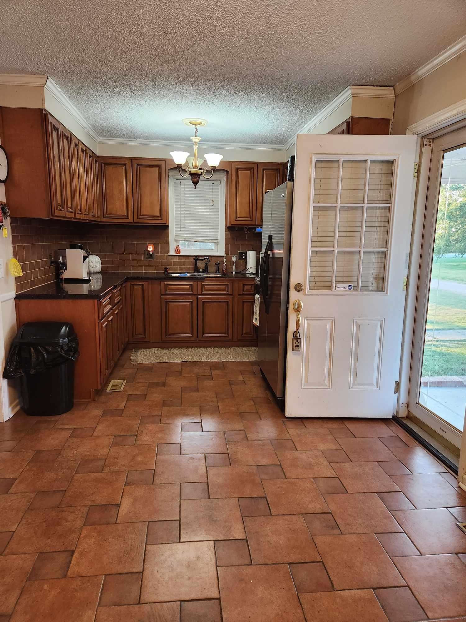 632 Bob Little Road Jonesville, SC 29353 - Photo 6 of 32