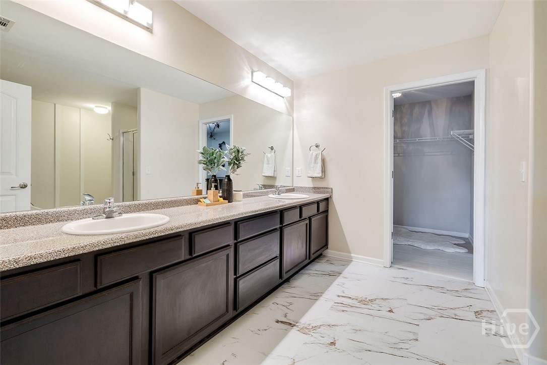 201 Caroline Way Guyton, GA 31312 - Photo 22 of 41 Owner's Suite