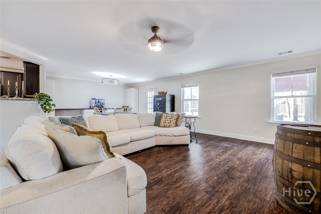 201 Caroline Way Guyton, GA 31312 - Photo 8 of 41