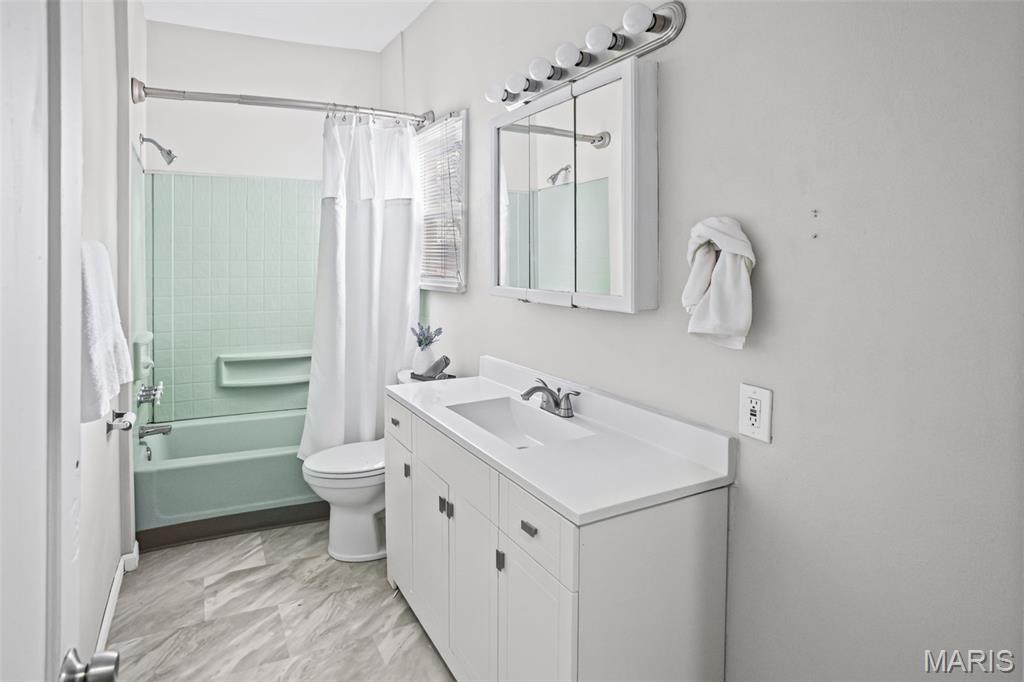 212 West 4th Street O'Fallon, IL 62269 - Photo 12 of 25