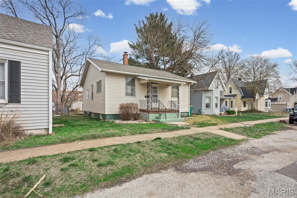 212 West 4th Street O'Fallon, IL 62269 - Photo 22 of 25